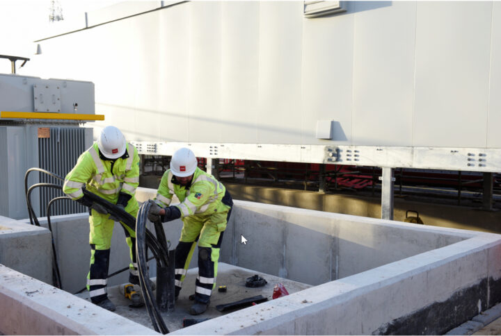 Cable laying on a green energy site